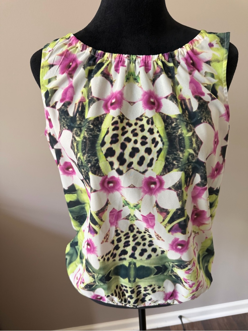 Joe Fresh Floral Pink & Green Abstract Sleeveless Top Small - Picture 1 of 6